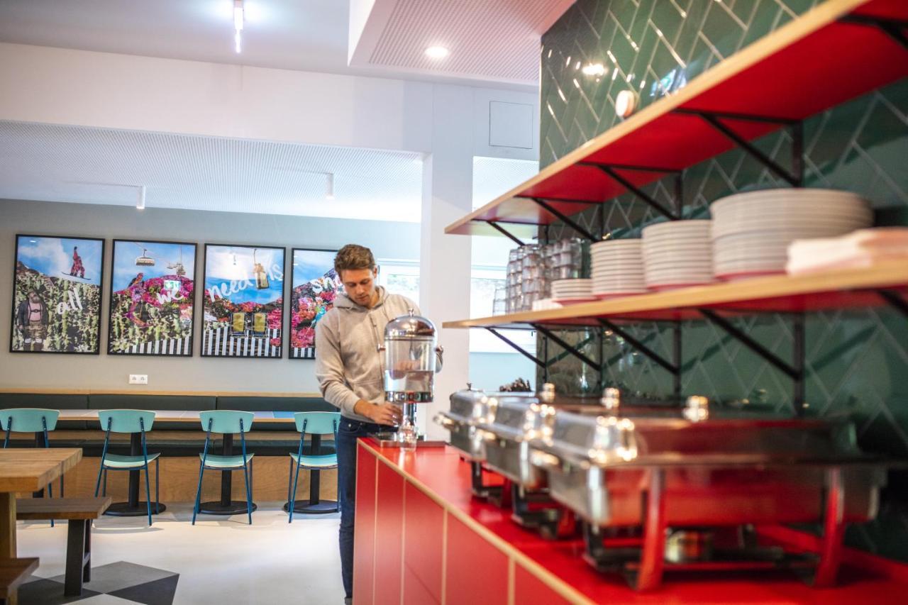 Hostel Contiki Haus Schoeneck Hopfgarten im Brixental Zewnętrze zdjęcie