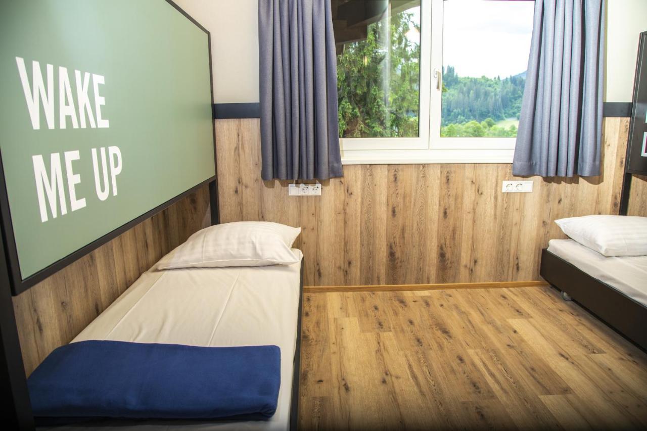 Hostel Contiki Haus Schoeneck Hopfgarten im Brixental Zewnętrze zdjęcie