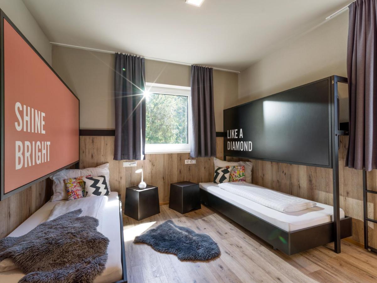 Hostel Contiki Haus Schoeneck Hopfgarten im Brixental Zewnętrze zdjęcie